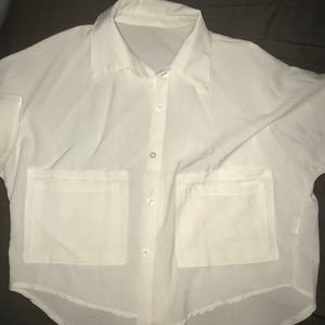White short sleeved cropped blouse